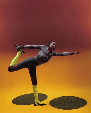 A cover of "women's fitness" cluster. The owner is lusster. The cluster consists of 28 elements.