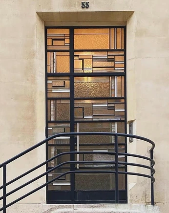 A cover of "Art Deco Vitraux" cluster. The owner is tryphon. The cluster consists of 2 elements.