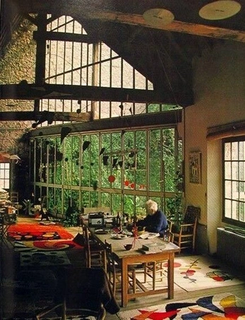 A cover of "interior" cluster. The owner is zeldas. The cluster consists of 6 elements.