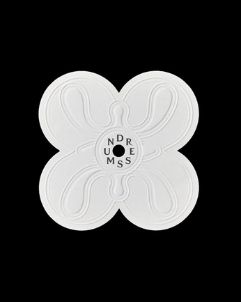 A cover of "Q/ Graphic Design" cluster. The owner is bepodeee. The cluster consists of 1 element.