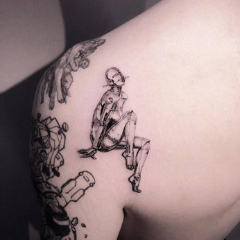 A cover of "tattoo" cluster. The owner is thievi. The cluster consists of 25 elements.