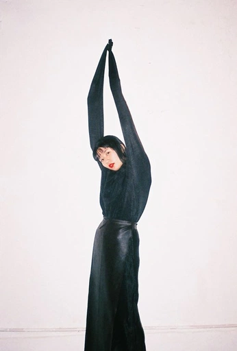 A cover of "autoportret" cluster. The owner is whoismichalina. The cluster consists of 13 elements.