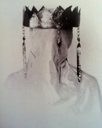 A cover of "Headdresses" cluster. The owner is seaniejax. The cluster consists of 23 elements.