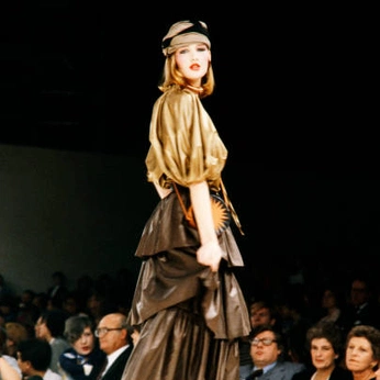 A cover of "YSL my love" cluster. The owner is aadaa. The cluster consists of 27 elements.