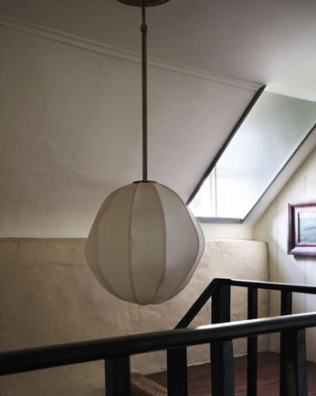 A cover of "home" cluster. The owner is petalederose. The cluster consists of 10 elements.