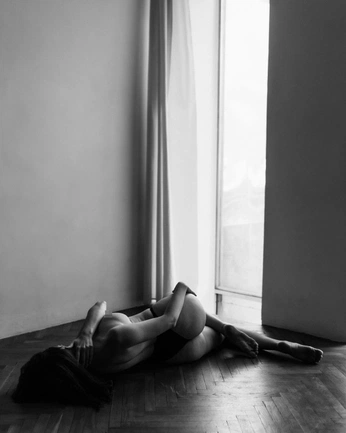 A cover of "Nude" cluster. The owner is vetkaverba. The cluster consists of 25 elements.