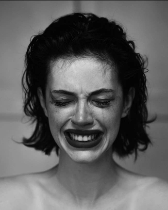 A cover of "Portrait" cluster. The owner is yumamukai. The cluster consists of 15 elements.