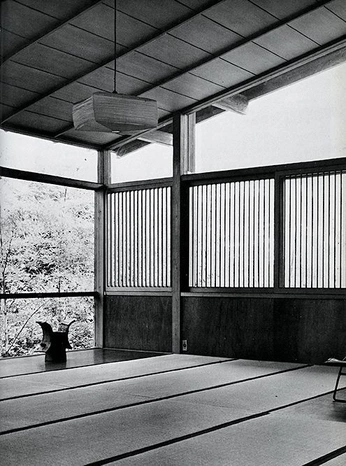 A cover of "NOREFUNDS" cluster. The owner is ashtontjoe. The cluster consists of 129 elements.