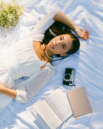 A cover of "PRODUCT VIBE SHOTS" cluster. The owner is ethanfloro. The cluster consists of 2 elements.