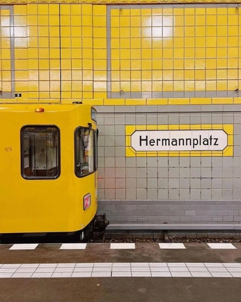 A cover of "Aestetic" cluster. The owner is triton. The cluster consists of 34 elements.