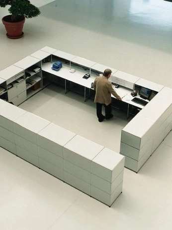 A cover of "public" cluster. The owner is jb. The cluster consists of 3 elements.