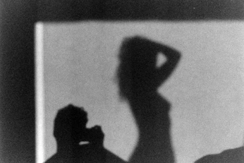 A cover of "Komorebi" cluster. The owner is m.mauve. The cluster consists of 3 elements.