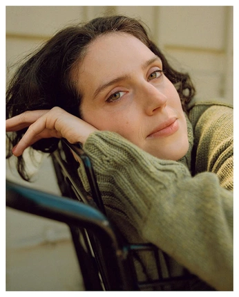 A cover of "Leandra MoodBoard" cluster. The owner is matterandmorph. The cluster consists of 1 element.