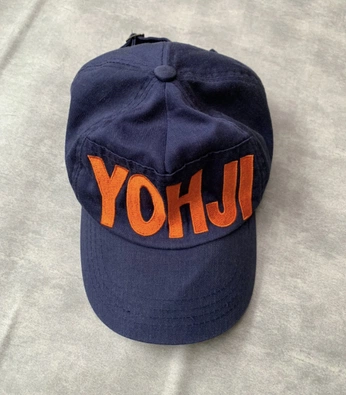 A cover of "hats" cluster. The owner is kangsan. The cluster consists of 7 elements.