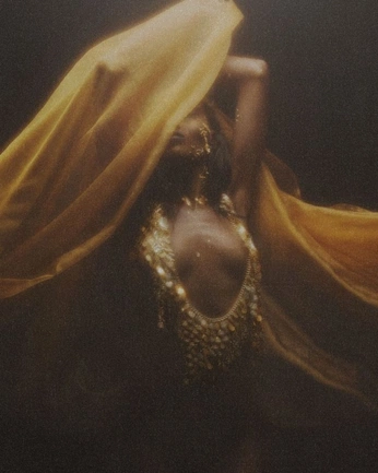 A cover of "Oshun" cluster. The owner is daniponce. The cluster consists of 8 elements.