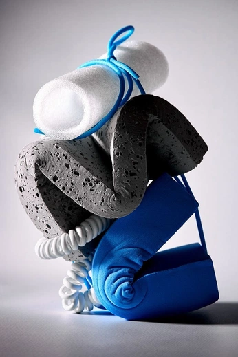 A cover of "maybach+" cluster. The owner is fedalpv. The cluster consists of 21 elements.