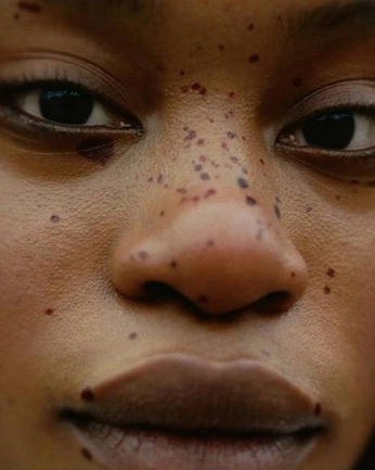 A cover of "Test shoot" cluster. The owner is joswhite. The cluster consists of 3 elements.