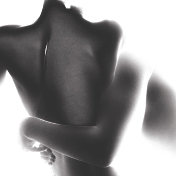 A cover of "Chic" cluster. The owner is bybureau. The cluster consists of 73 elements.