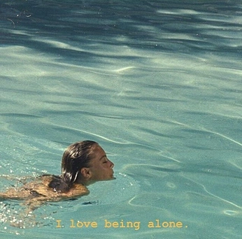 A cover of "blue" cluster. The owner is lamiyathegoat. The cluster description is "calmness, serenity, peace, and truth.". The cluster consists of 16 elements.