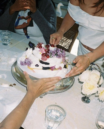 A cover of "Food" cluster. The owner is salohinca. The cluster consists of 2 elements.