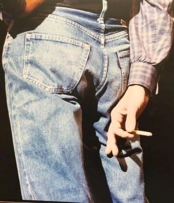 A cover of "🪡" cluster. The owner is yeseoneo. The cluster consists of 4 elements.