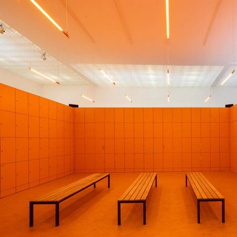 A cover of "gym interiors" cluster. The owner is thyllakos. The cluster consists of 10 elements.