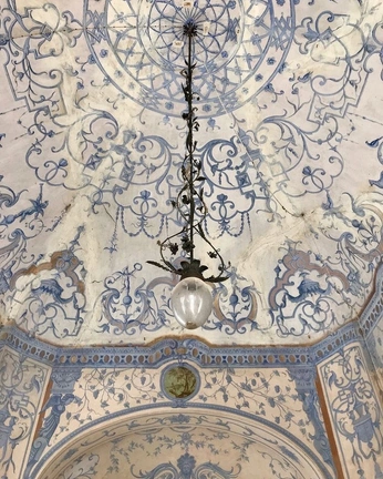 A cover of "F" cluster. The owner is merwkia. The cluster consists of 10 elements.