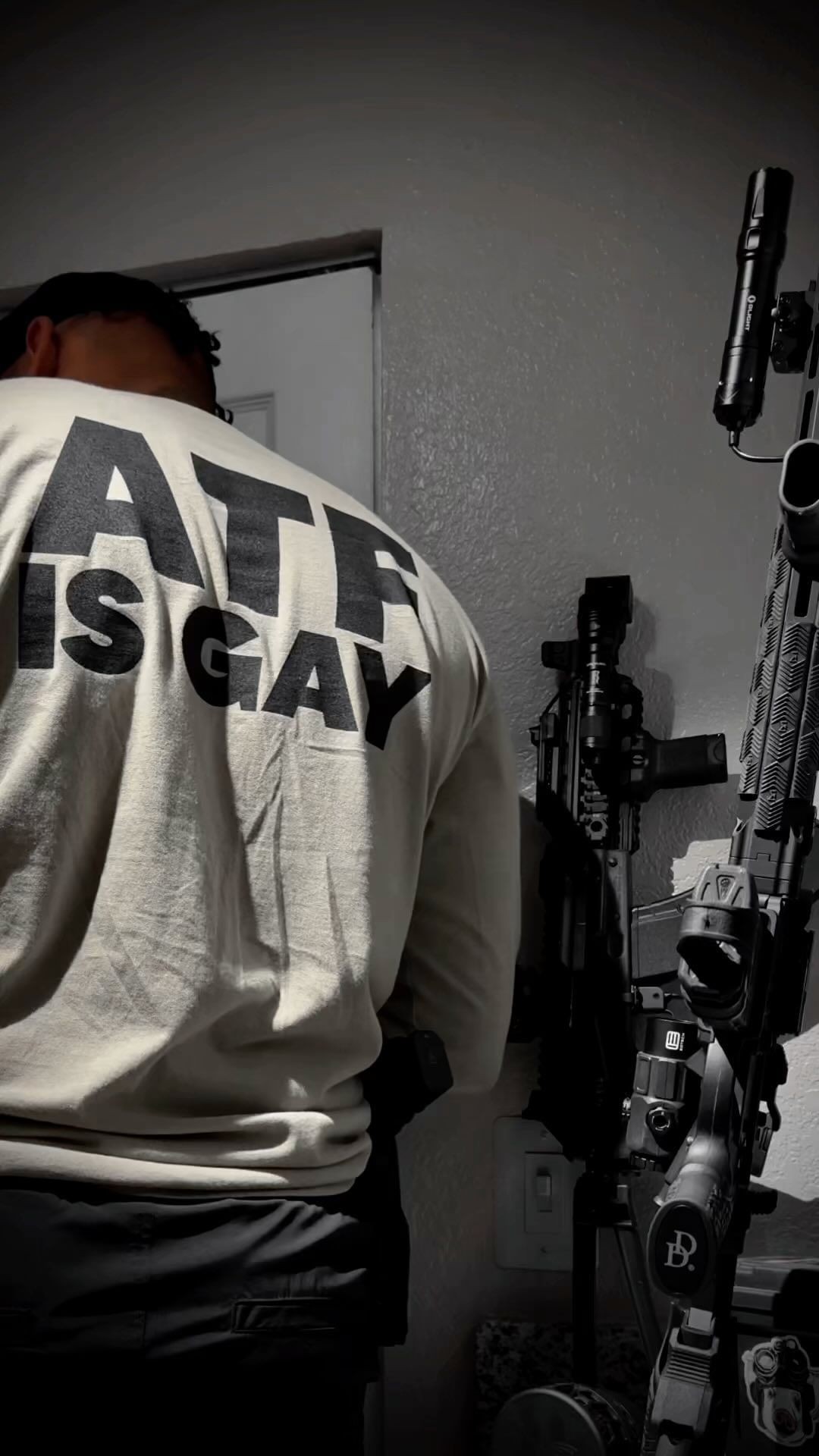 Gun gram