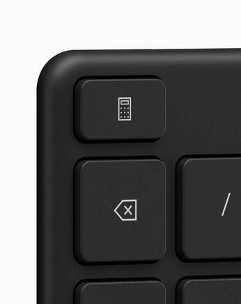 A cover of "Objects" cluster. The owner is antonlehki. The cluster consists of 20 elements.