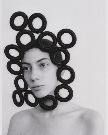 A cover of "irreal" cluster. The owner is andy.film. The cluster consists of 7 elements.