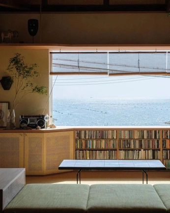 A cover of "Office" cluster. The owner is mangomaxi. The cluster consists of 17 elements.