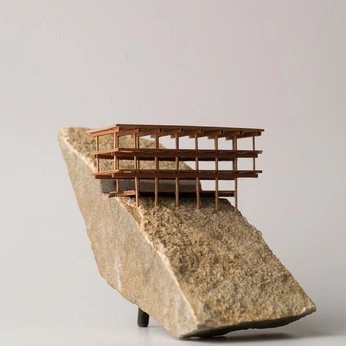 A cover of "CasaDasCanoasModel" cluster. The owner is meadowreed. The cluster consists of 7 elements.