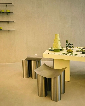 A cover of "furniture" cluster. The owner is shemakessomex. The cluster consists of 10 elements.