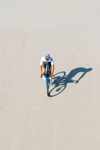 A cover of "Break the Cycle 001" cluster. The owner is nigeldarius. The cluster consists of 17 elements.