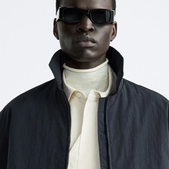 A cover of "Fashion" cluster. The owner is aaronpoe. The cluster consists of 10 elements.