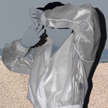 A cover of "MMTLL" cluster. The owner is lrstu. The cluster consists of 26 elements.