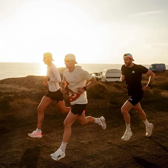 A cover of "NB 1080 26'" cluster. The owner is adcontra. The cluster consists of 7 elements.