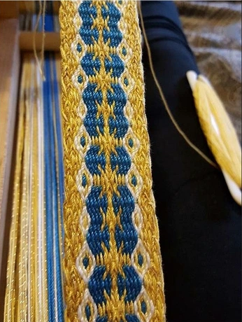 A cover of "textiles" cluster. The owner is gracejo. The cluster consists of 3 elements.