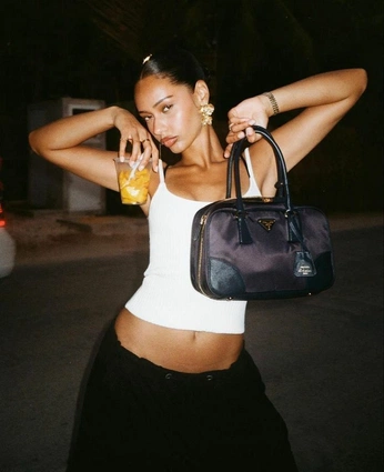 A cover of "Archive : BTS" cluster. The owner is victormaza. The cluster consists of 9 elements.