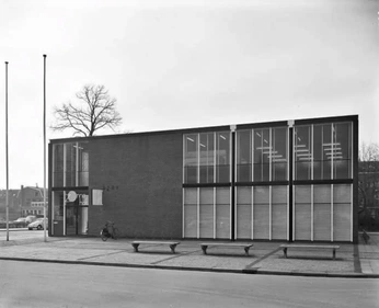 A cover of "Sintesis 1" cluster. The owner is camm.mtz. The cluster consists of 22 elements.