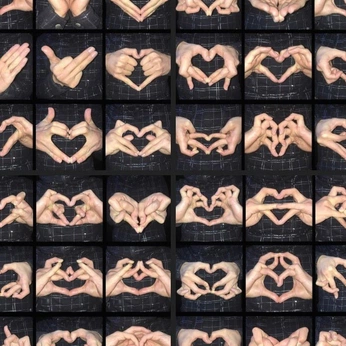 A cover of "images that please me" cluster. The owner is xiiaqi. The cluster description is "random idfk". The cluster consists of 112 elements.