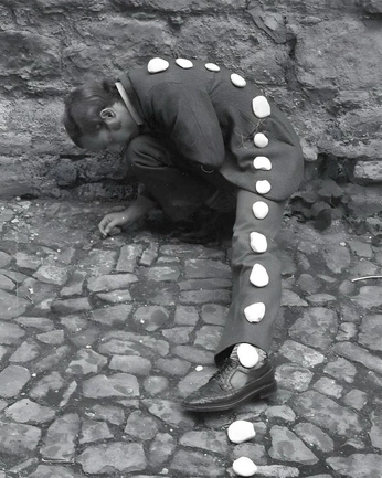 A cover of "f4" cluster. The owner is dilnaz2. The cluster consists of 11 elements.