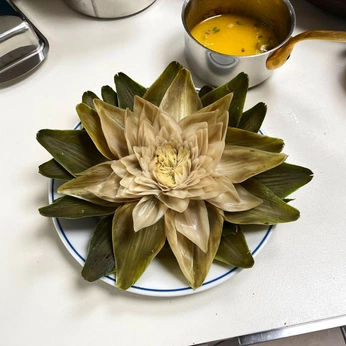 A cover of "Nutrit" cluster. The owner is anamaia. The cluster consists of 2 elements.