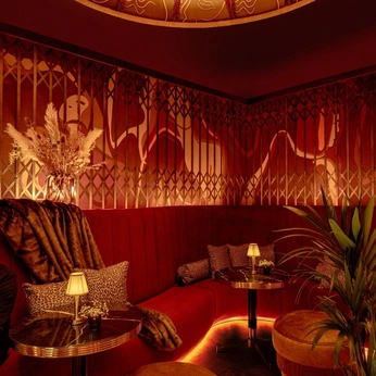 A cover of "TEXTURE" cluster. The owner is gbuutt. The cluster consists of 4 elements.