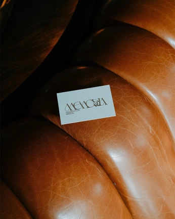 A cover of "Branding" cluster. The owner is hugo01. The cluster description is "Branding projects.". The cluster consists of 18 elements.