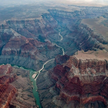 A cover of "Grand Canyon" cluster. The owner is autostopowawrona. The cluster consists of 7 elements.