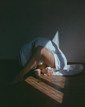 A cover of "lighting" cluster. The owner is noasamassa. The cluster consists of 1 element.