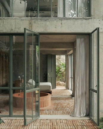 A cover of "Arch" cluster. The owner is designmilkshake. The cluster consists of 4 elements.