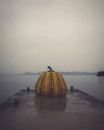 A cover of "naoshima japan" cluster. The owner is iqbalnurvian. The cluster consists of 3 elements.