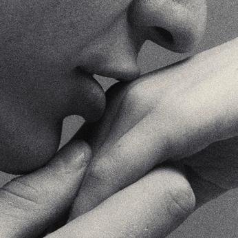 A cover of "Ancient seduction" cluster. The owner is maxybenjamin. The cluster consists of 92 elements. 4 create it.